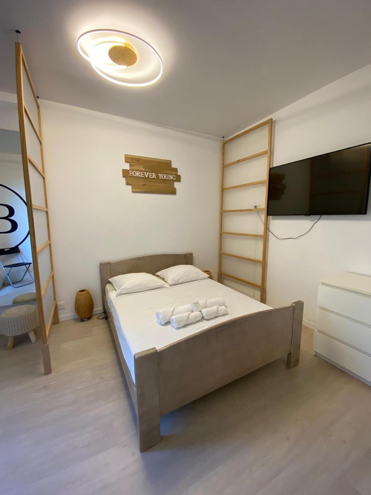 Spacieux Appart Terrasse Metro Hopital 4Pers Wifi Villejuif Dış mekan fotoğraf